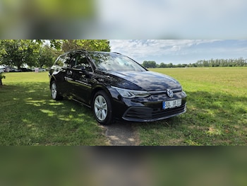 Used Volkswagen Golf 2021 for sale - 78770667: Photo