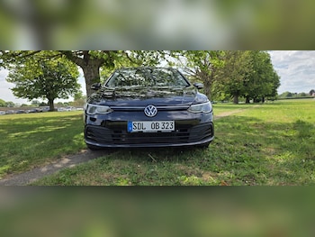 Used Volkswagen Golf 2021 for sale - 78770667: Photo