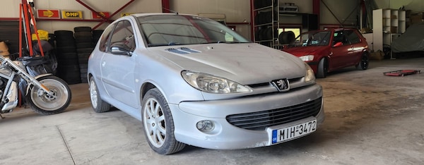Used Peugeot 206 2000 for sale - 71105715: Photo 1