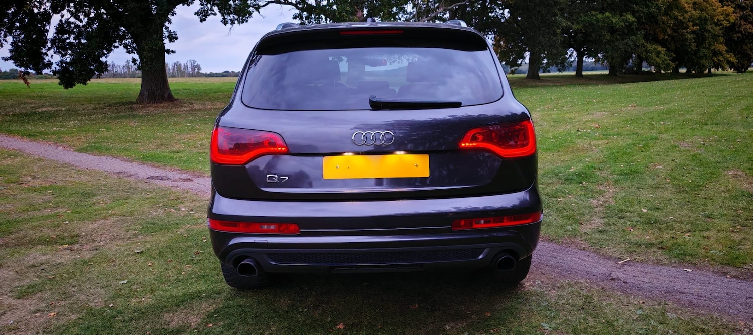 Used Audi Q7 2015 for sale - 76098832: Photo 15