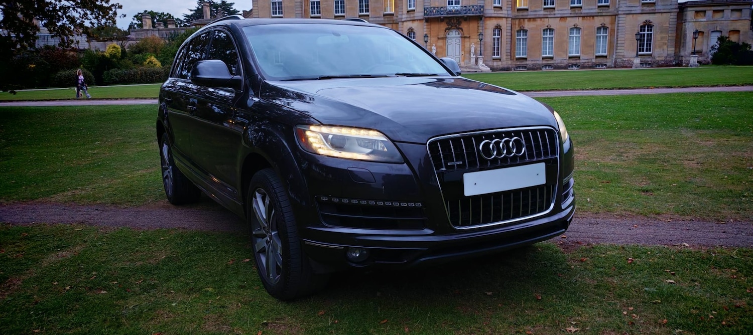 Used Audi Q7 2015 for sale - 76098832: Photo 2