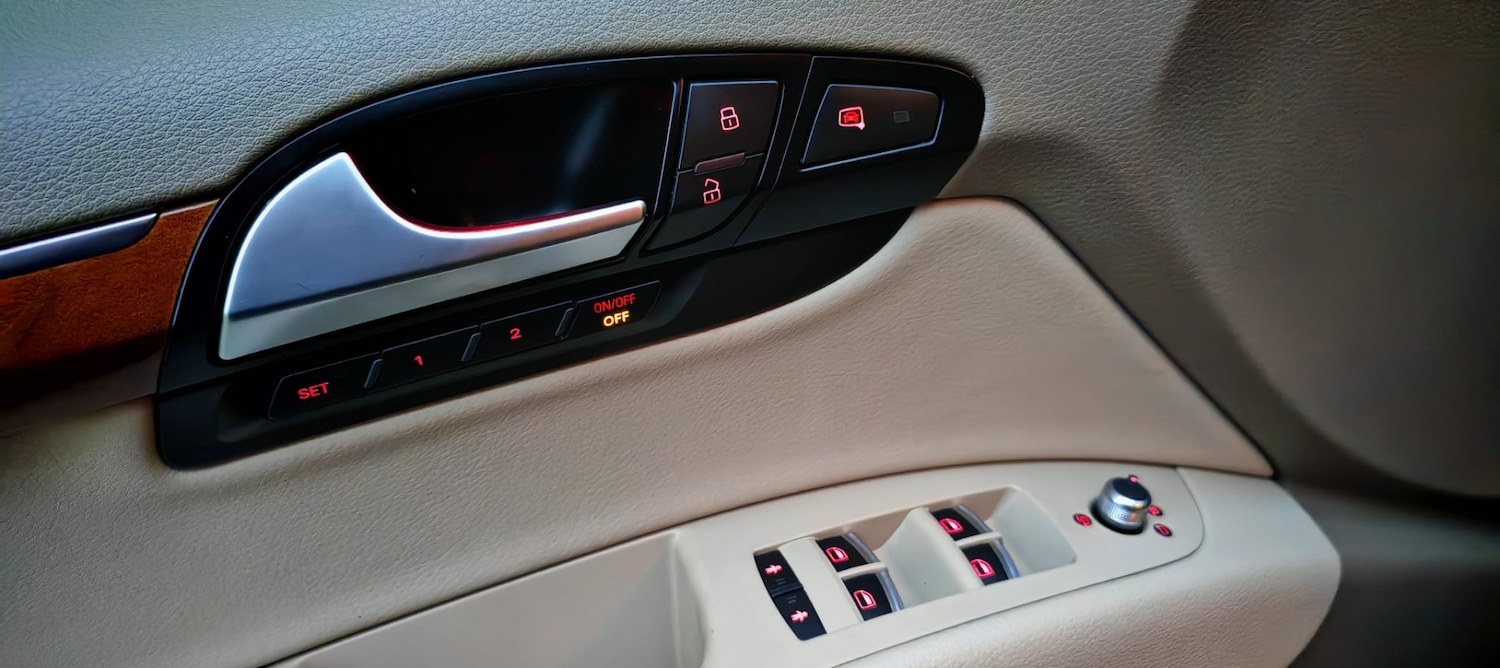 Used Audi Q7 2015 for sale - 76098832: Photo 41