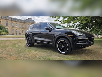 Used Porsche Cayenne 2013 for sale - 79290500: Photo