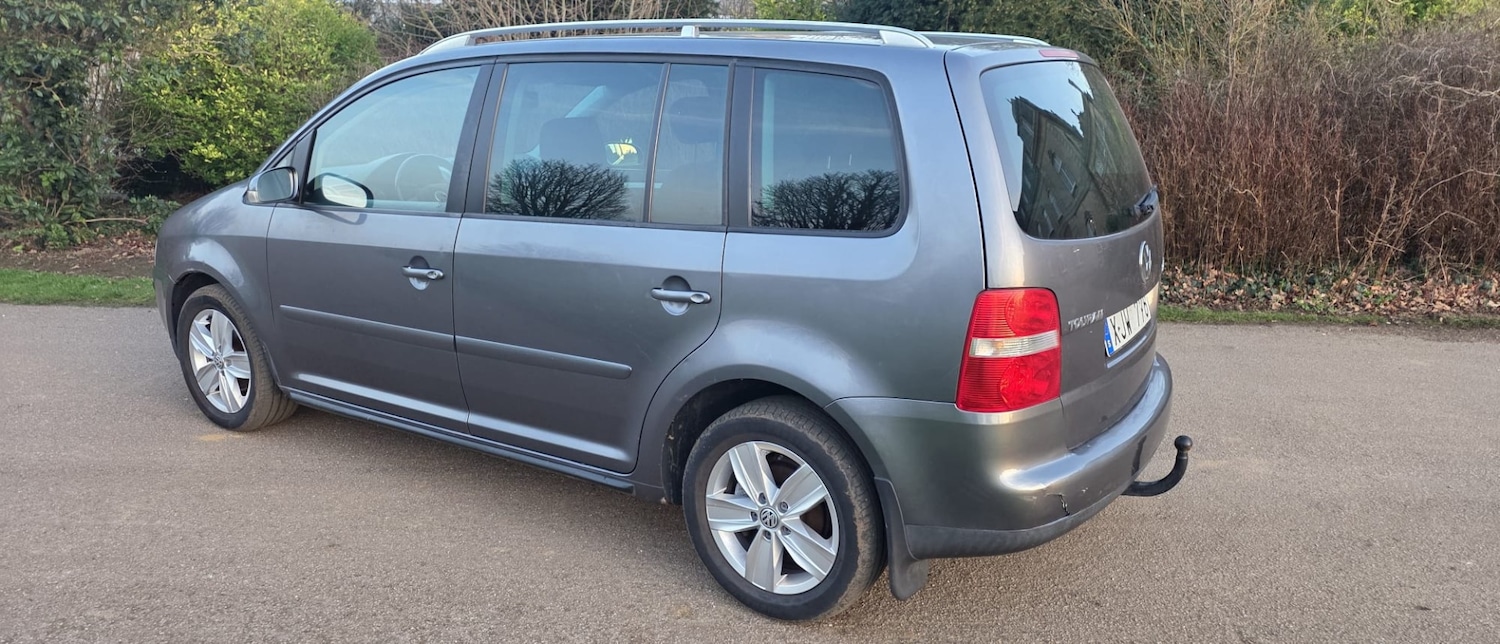 Used Volkswagen Touran 2006 for sale - 77681648: Photo 15