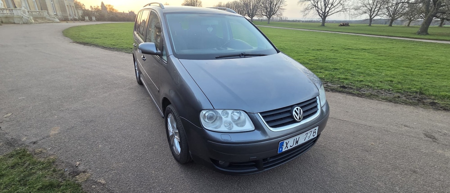 Used Volkswagen Touran 2006 for sale - 77681648: Photo 3