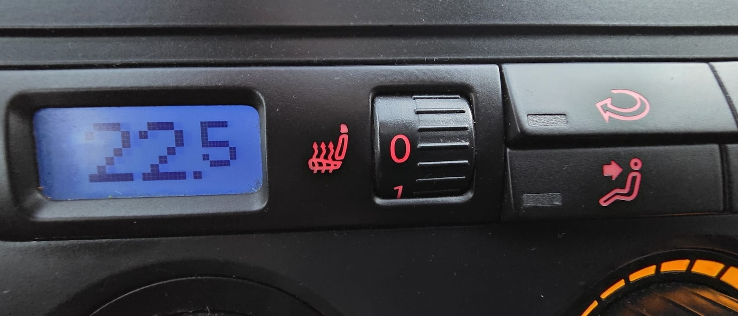 Used Volkswagen Touran 2006 for sale - 77681648: Photo 31