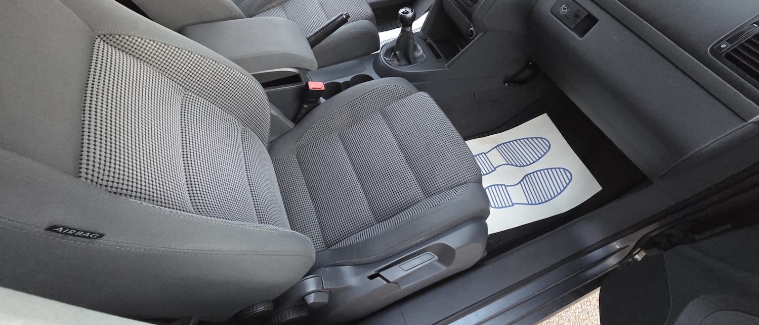 Used Volkswagen Touran 2006 for sale - 77681648: Photo 35