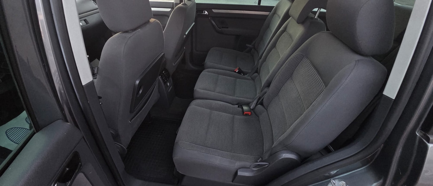 Used Volkswagen Touran 2006 for sale - 77681648: Photo 8