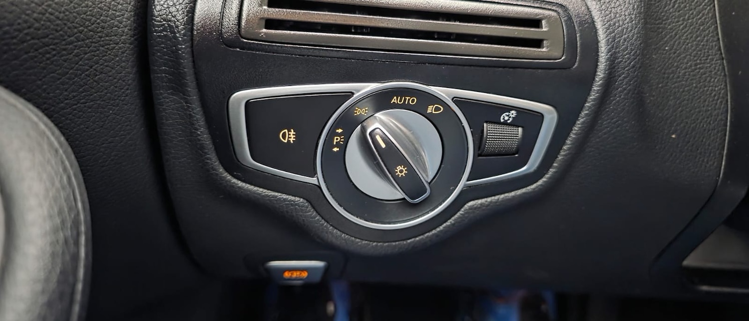 Used Mercedes-Benz C Class 2019 for sale - 76470920: Photo 58