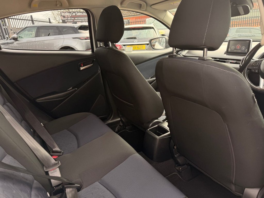 Used Mazda Mazda2 2015 for sale - 78044524: Photo 17