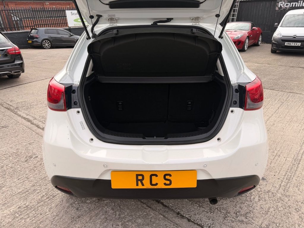 Used Mazda Mazda2 2015 for sale - 78044524: Photo 19