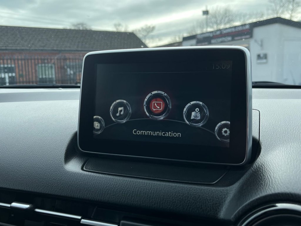 Used Mazda Mazda2 2015 for sale - 78044524: Photo 6