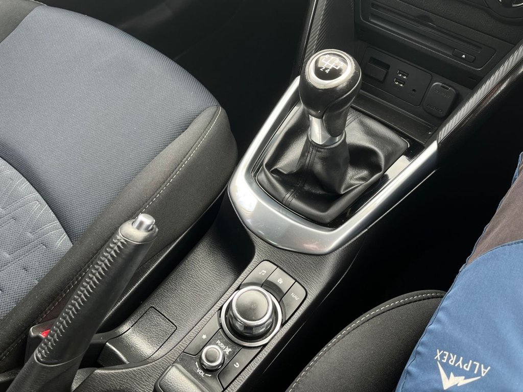 Used Mazda Mazda2 2015 for sale - 78044524: Photo 9