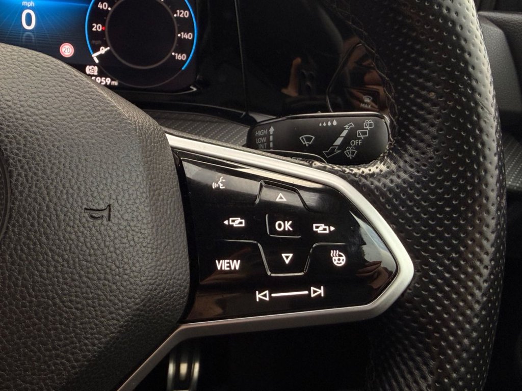 Used Volkswagen Golf 2020 for sale - 77626997: Photo 10