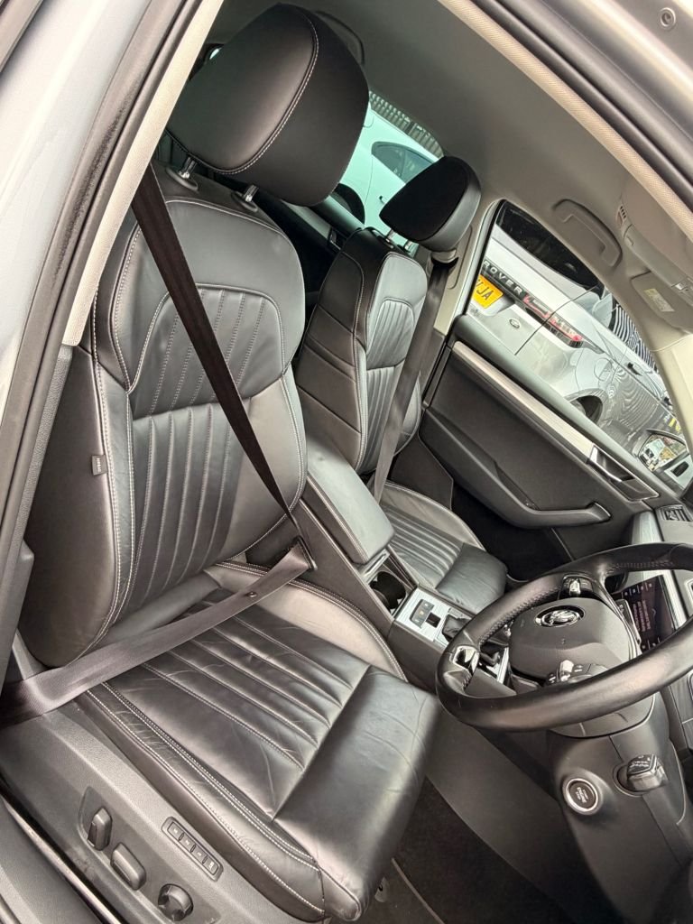 Used Skoda Superb 2021 for sale - 77627008: Photo 19