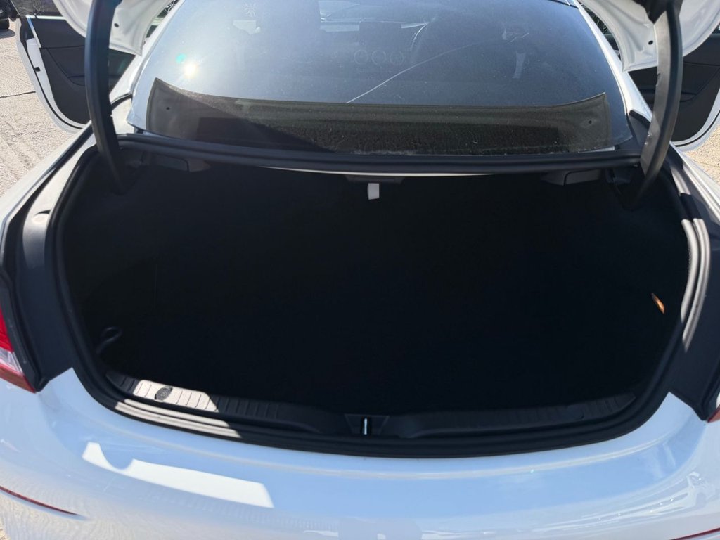 Used Mercedes-Benz C Class 2017 for sale - 77937083: Photo 10