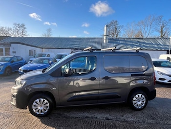 Used Peugeot Partner 2019 for sale - 77680230: Photo