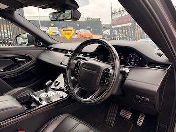Used Land Rover Range Rover Evoque 2019 for sale - 77627009: Photo