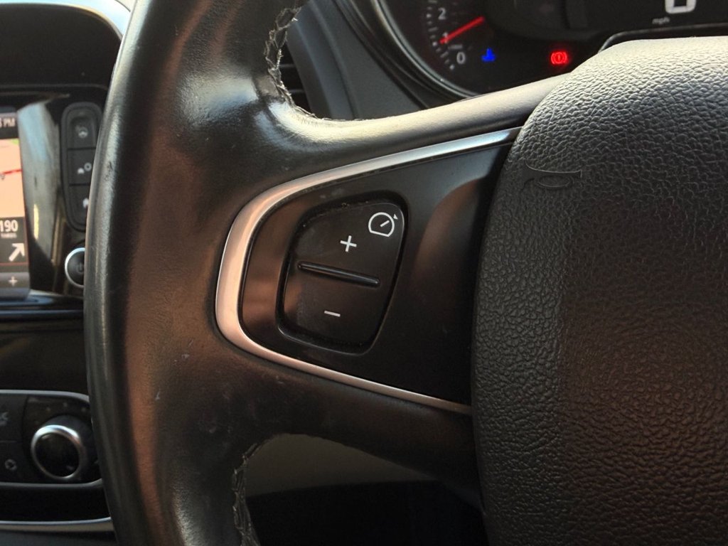 Used Renault Captur 2018 for sale - 77626996: Photo 14