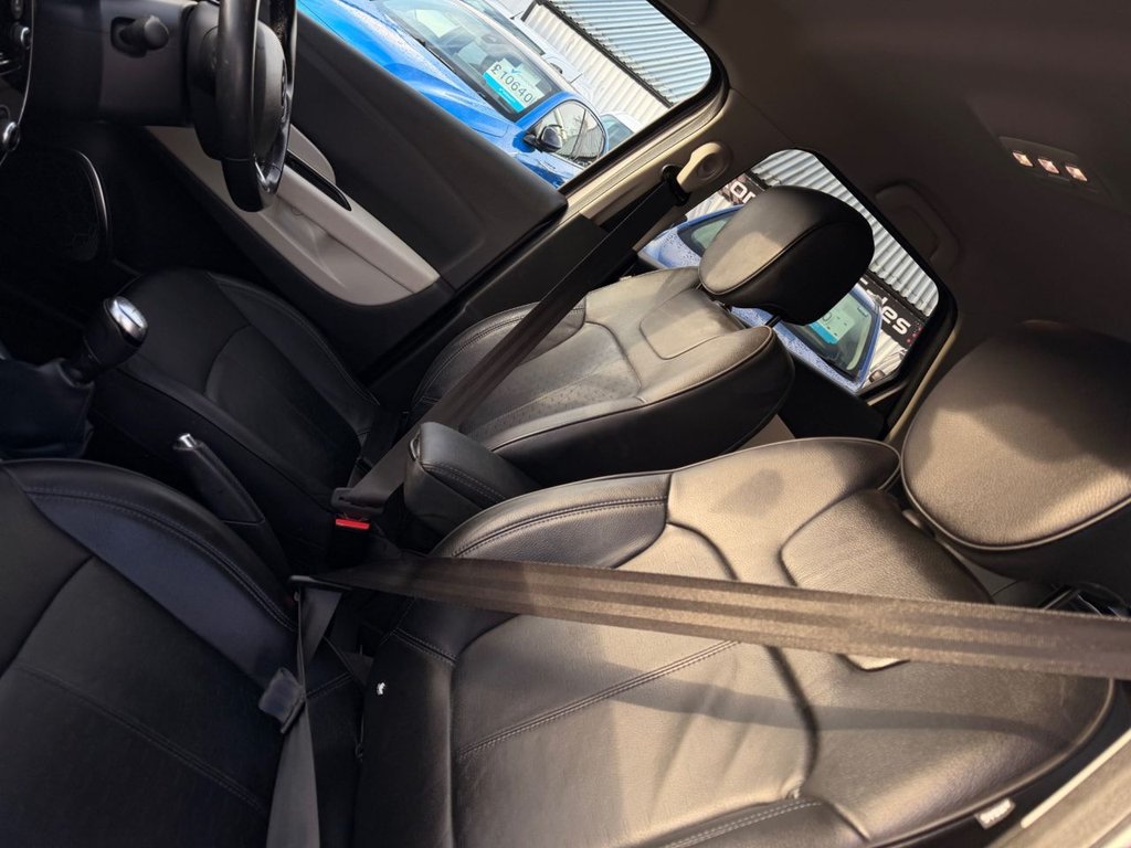 Used Renault Captur 2018 for sale - 77626996: Photo 24