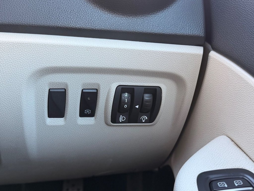 Used Renault Captur 2018 for sale - 77626996: Photo 7