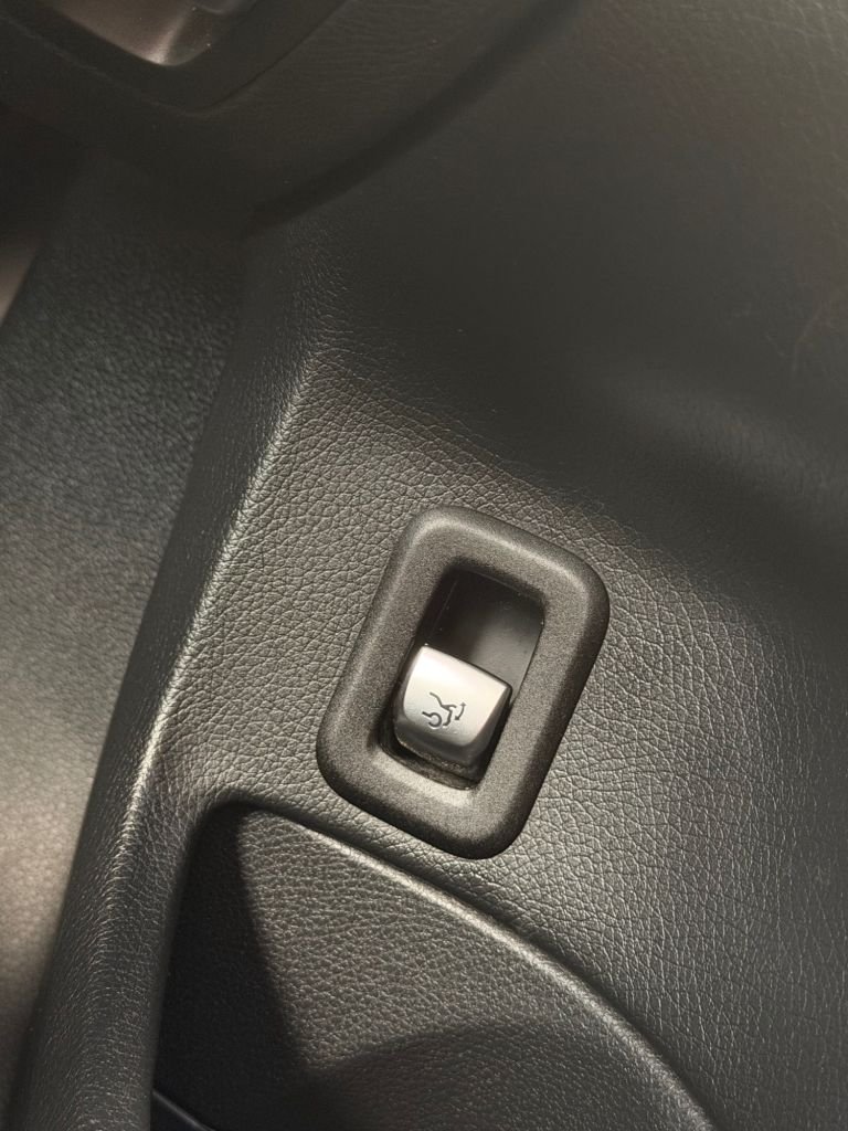 Used Mercedes-Benz C Class 2019 for sale - 78016990: Photo 19