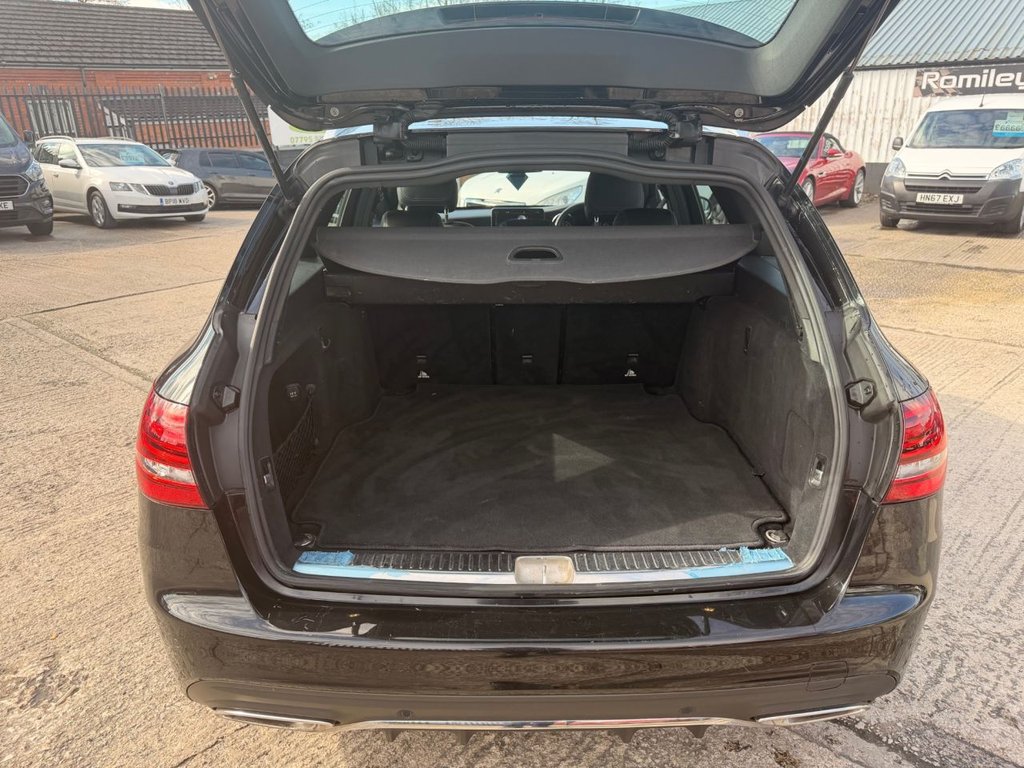 Used Mercedes-Benz C Class 2019 for sale - 78016990: Photo 25