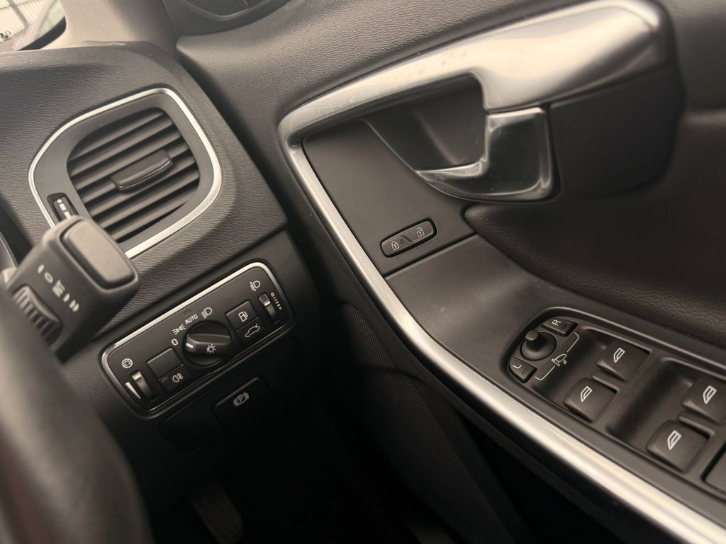 Used Volvo S60 2018 for sale - 77991242: Photo 13