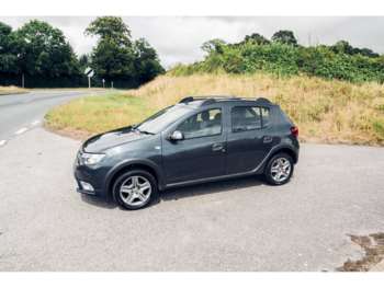 Used Dacia Sandero Stepway 2017 for sale - 75325957: Photo