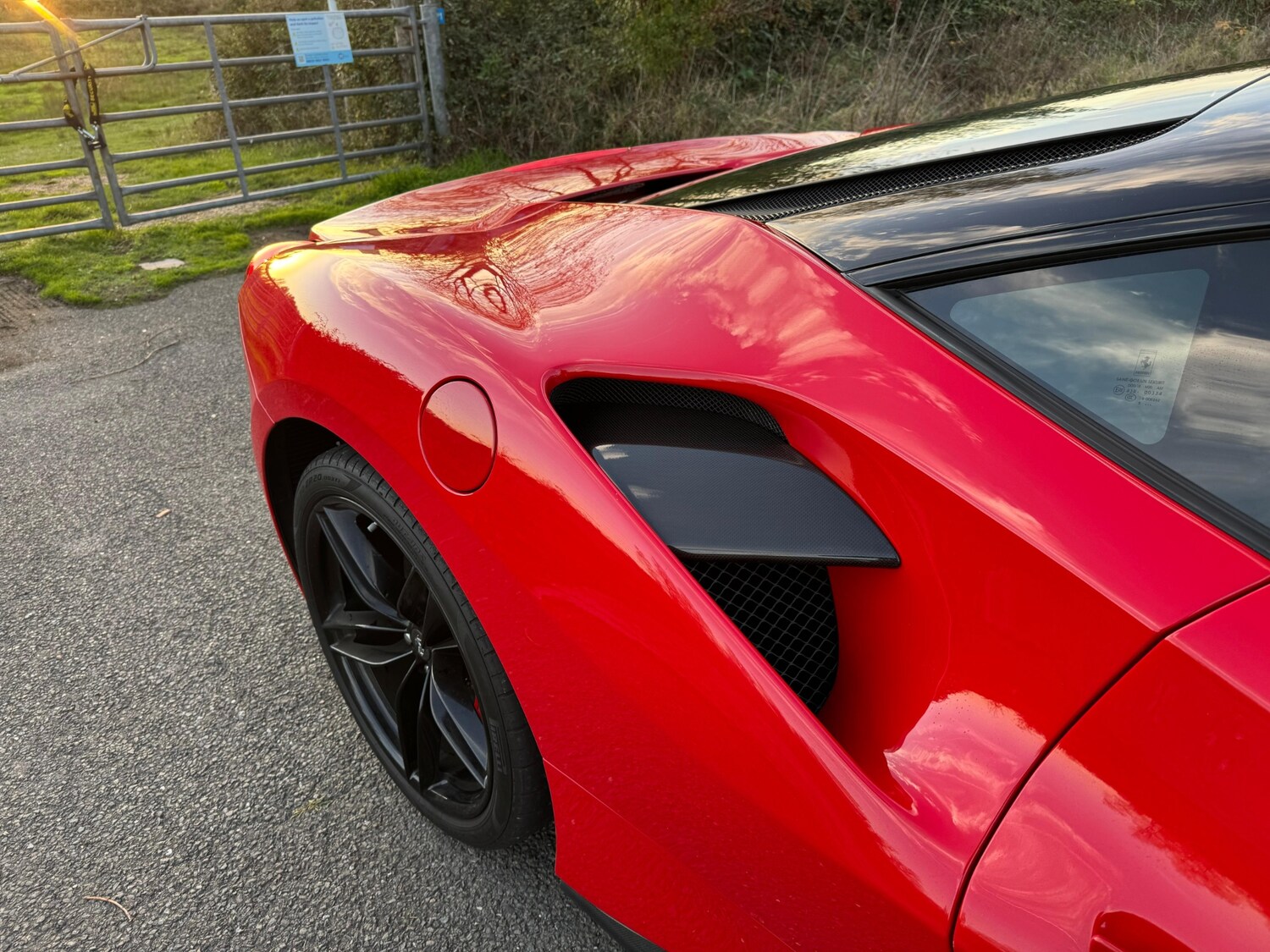 Used Ferrari 488 2016 for sale - 76571293: Photo 20