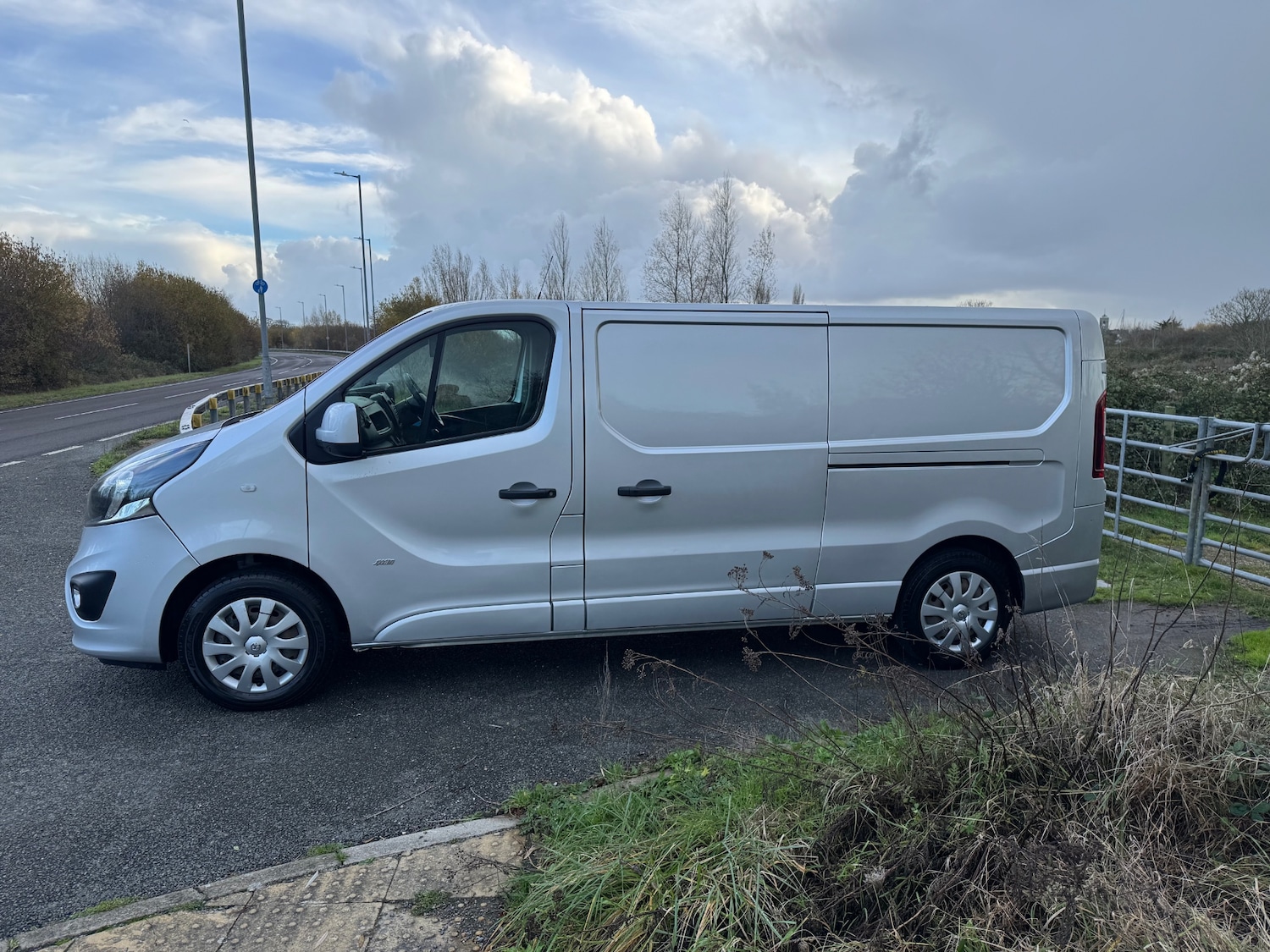 Used Vauxhall Vivaro 2017 for sale - 76797222: Photo 4