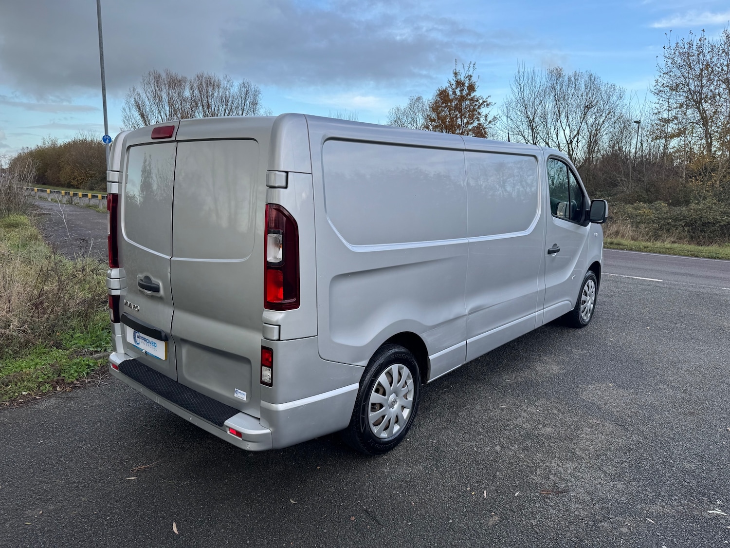 Used Vauxhall Vivaro 2017 for sale - 76797222: Photo 8