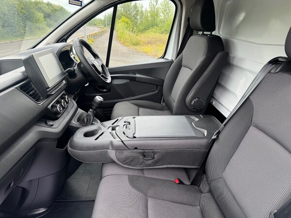 Used Renault Trafic 2022 for sale - 75130341: Photo 12