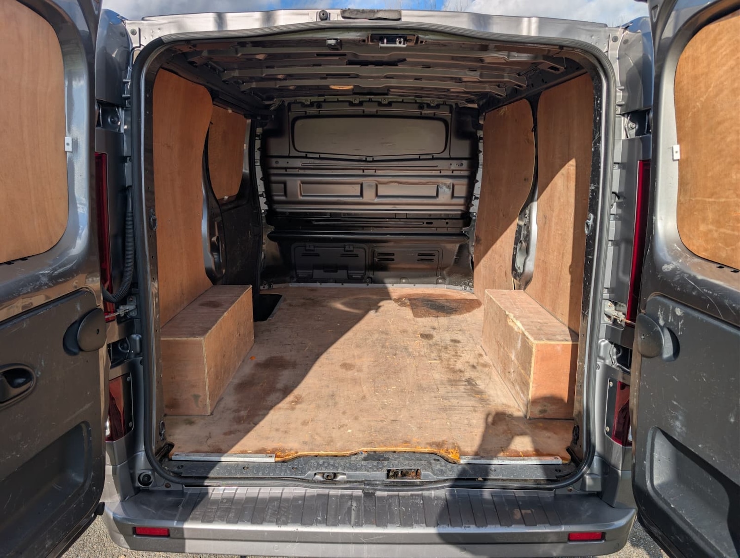 Used Vauxhall Vivaro 2017 for sale - 78155535: Photo 16