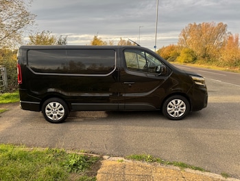 Used Nissan Primastar 2023 for sale - 77129772: Photo