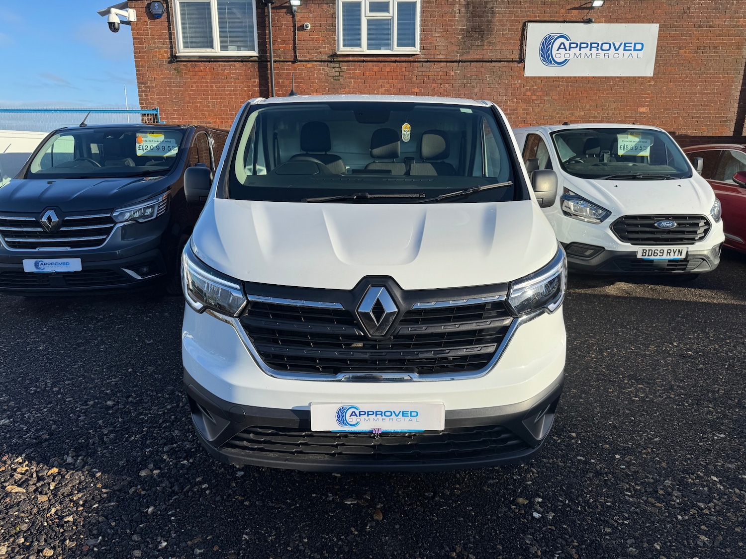 Used Renault Trafic 2023 for sale - 77125990: Photo 2