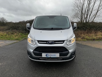 Used Ford Transit Custom 2017 for sale - 77487334: Photo