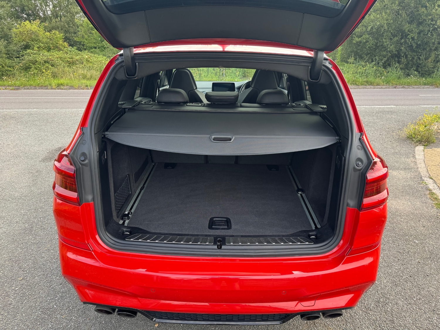 Vehicle 28