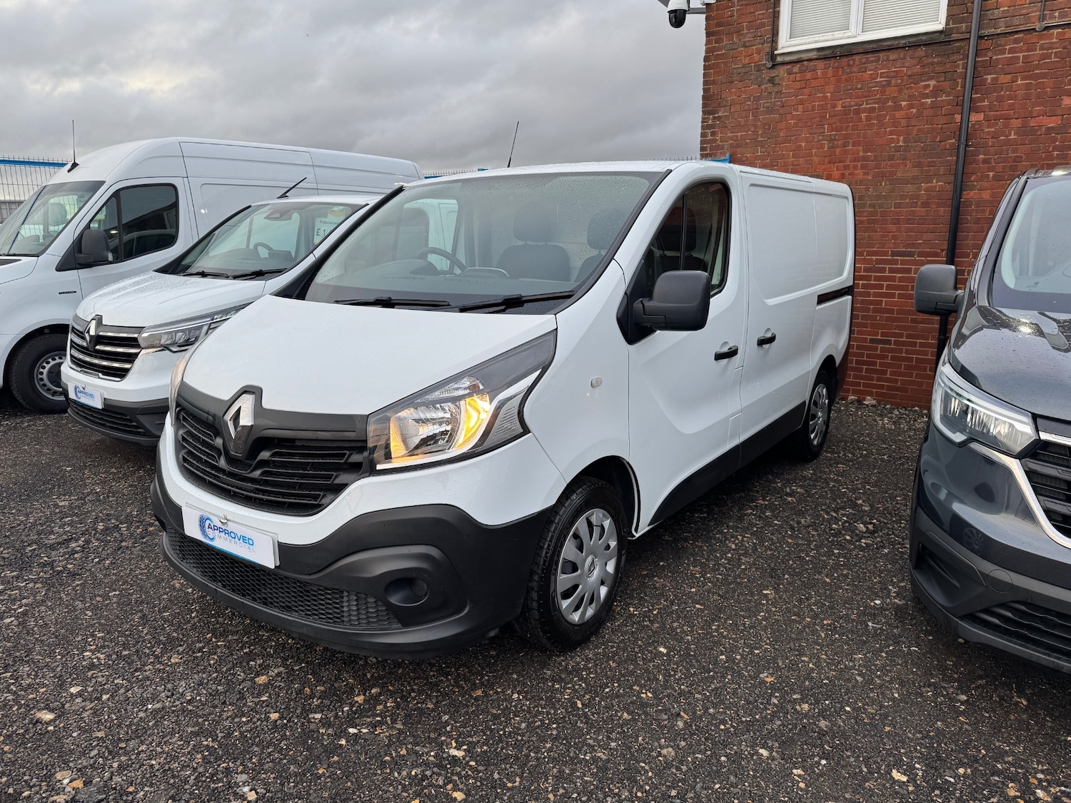 Used Renault Trafic 2018 for sale - 77198076: Photo 3