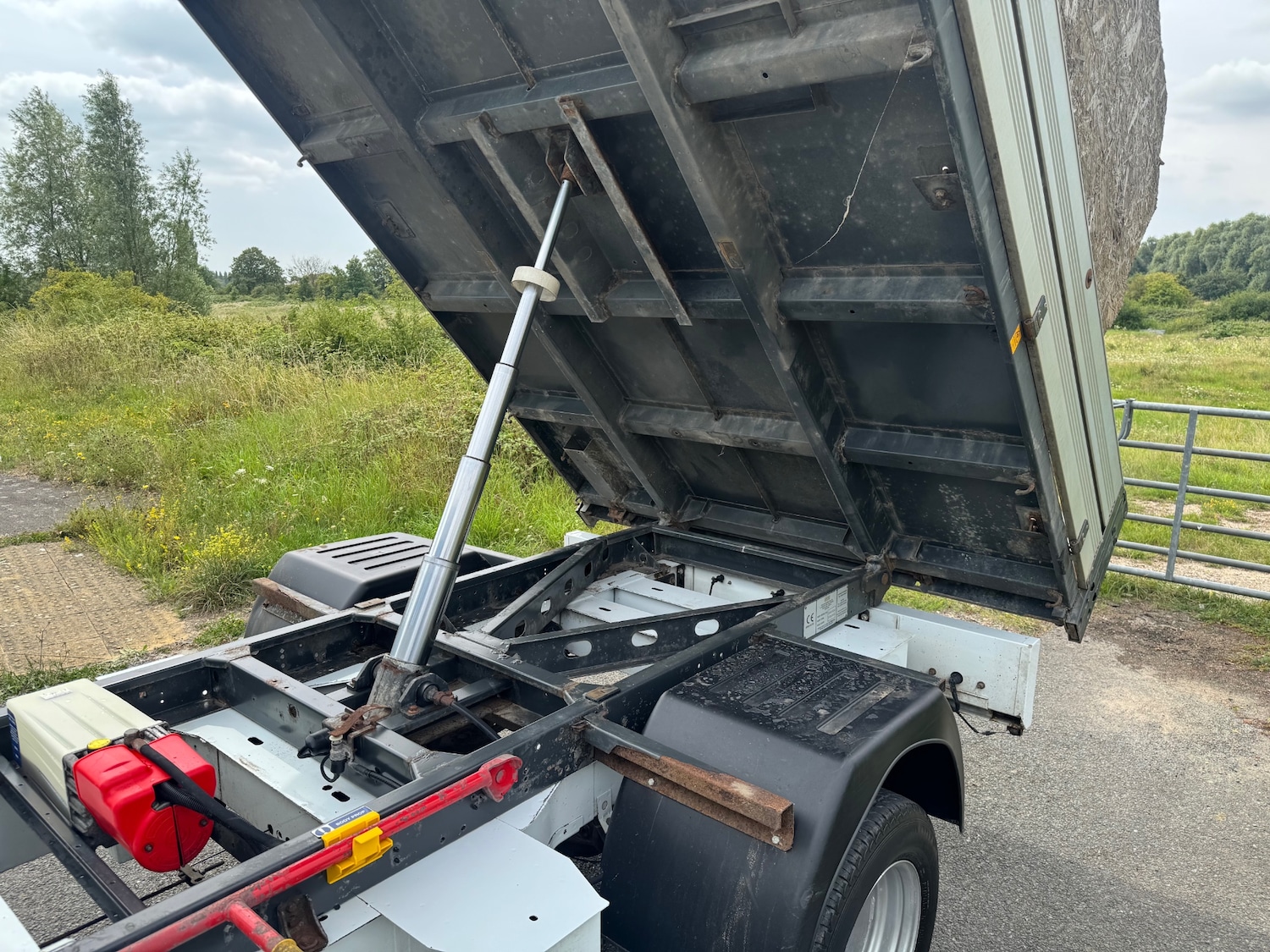 Vehicle 22