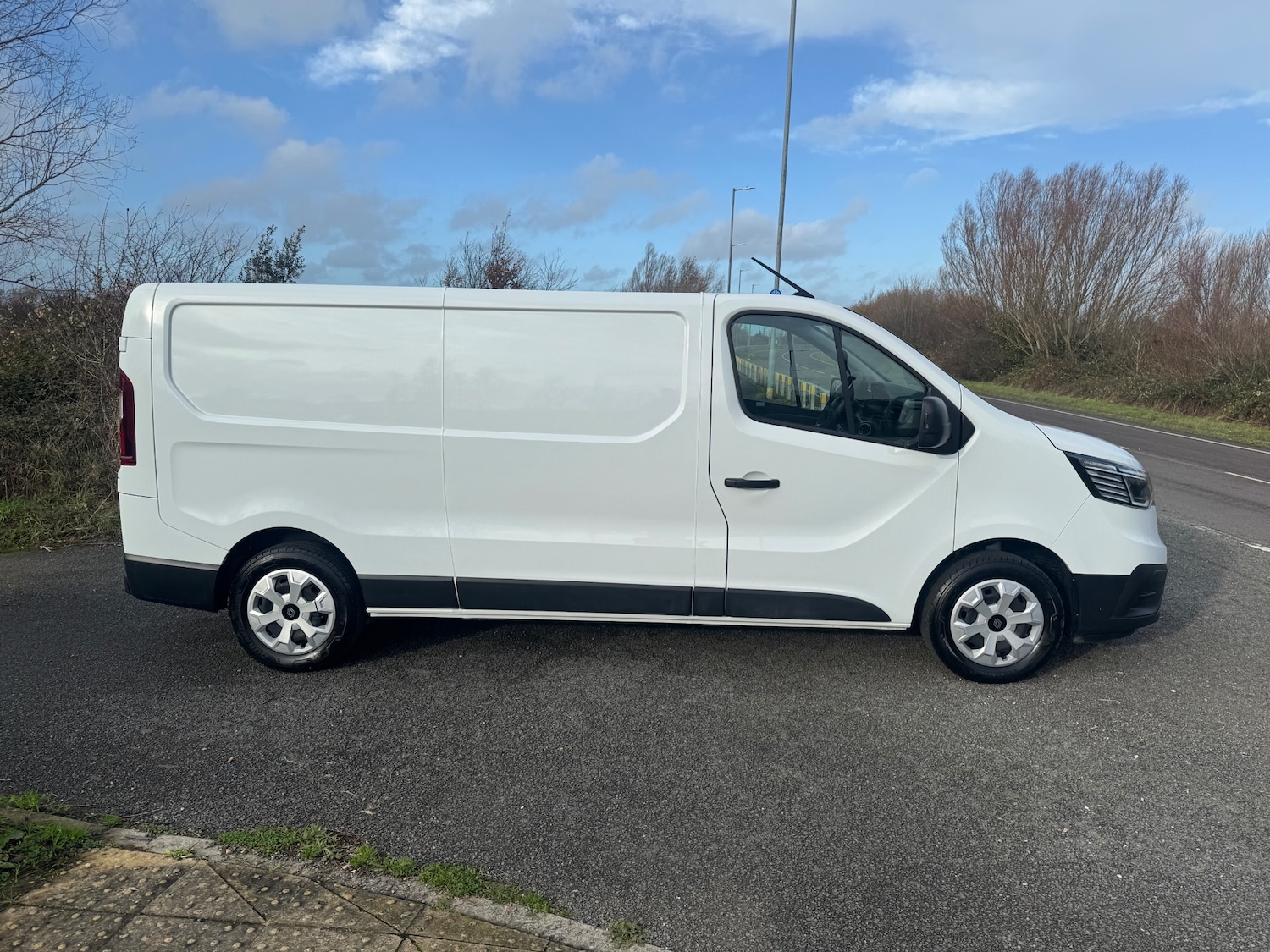 Used Renault Trafic 2024 for sale - 76602764: Photo 4