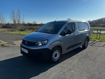 Used Peugeot Partner 2023 for sale - 77730214: Photo