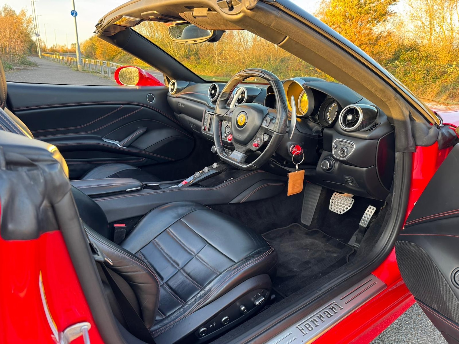 Used Ferrari California 2015 for sale - 76559651: Photo 13