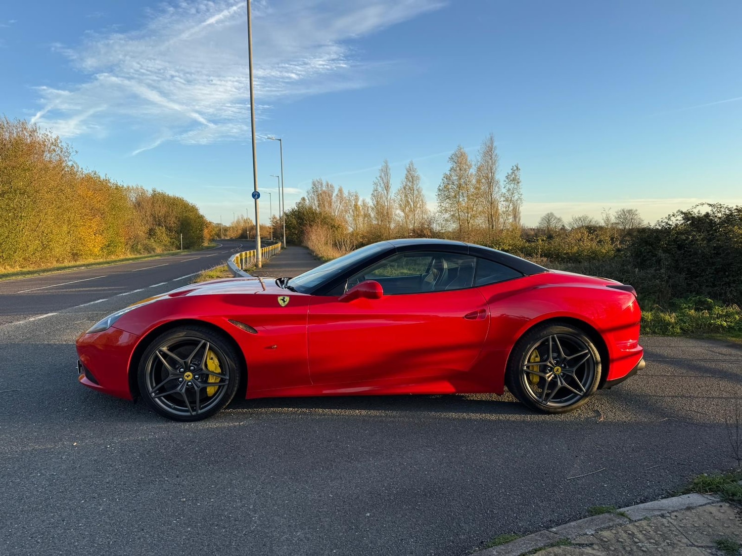 Used Ferrari California 2015 for sale - 76559651: Photo 4