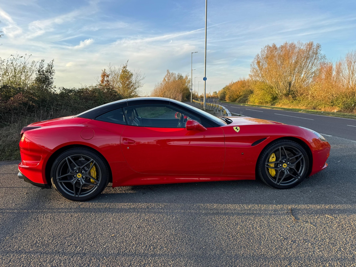 Used Ferrari California 2015 for sale - 76559651: Photo 5