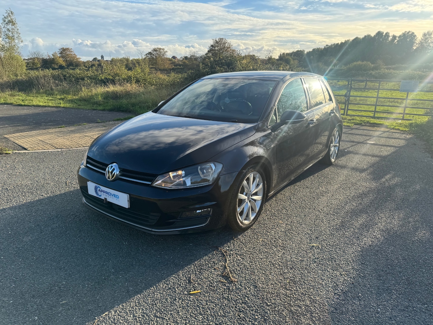 Used Volkswagen Golf 2013 for sale - 76363200: Photo 3