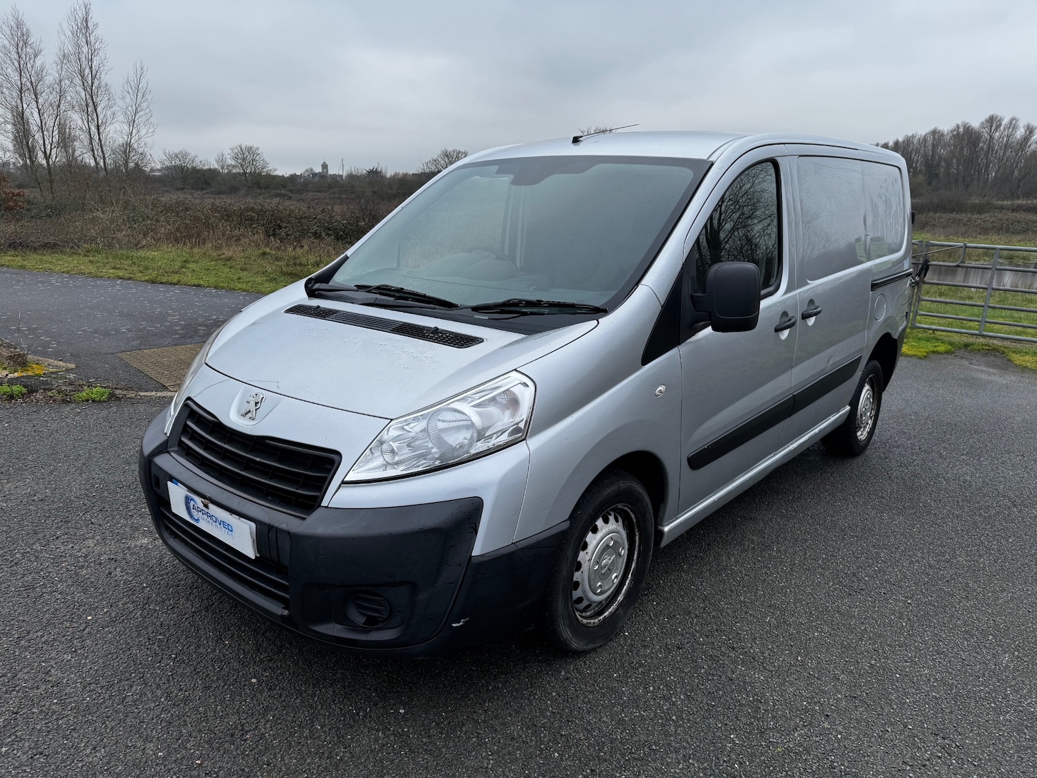 Used Peugeot Expert 2015 for sale - 77716118: Photo 3