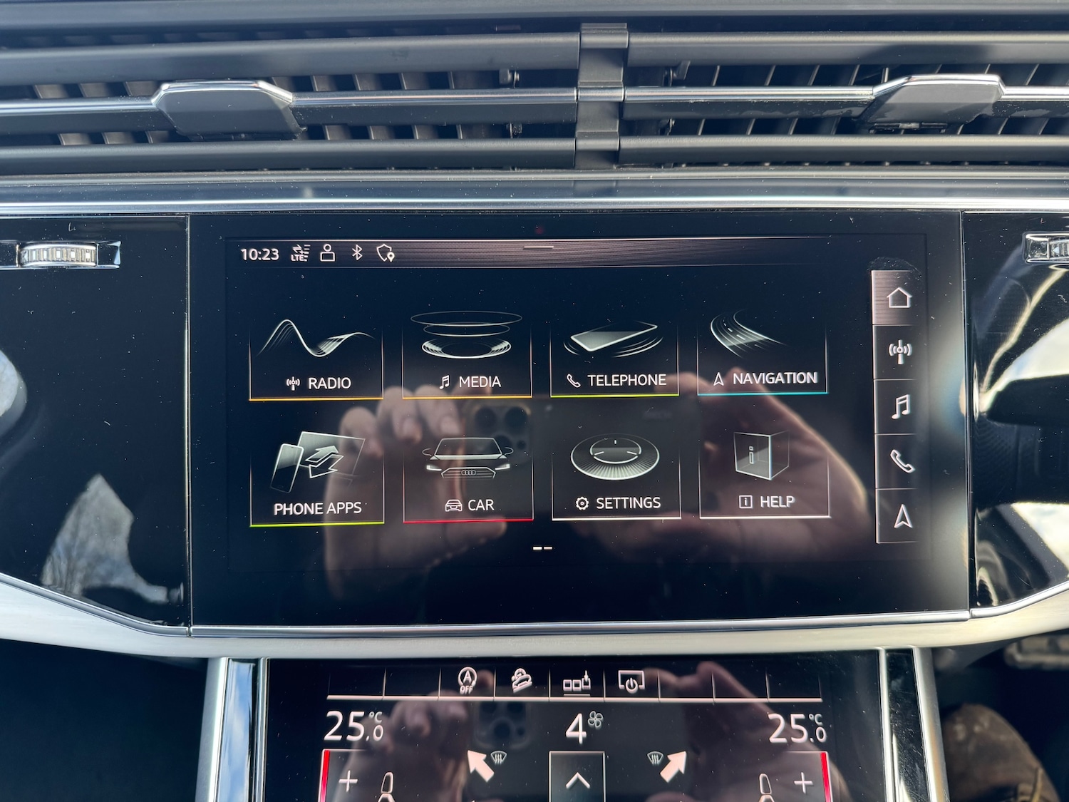 Used Audi Q7 2020 for sale - 76796977: Photo 21