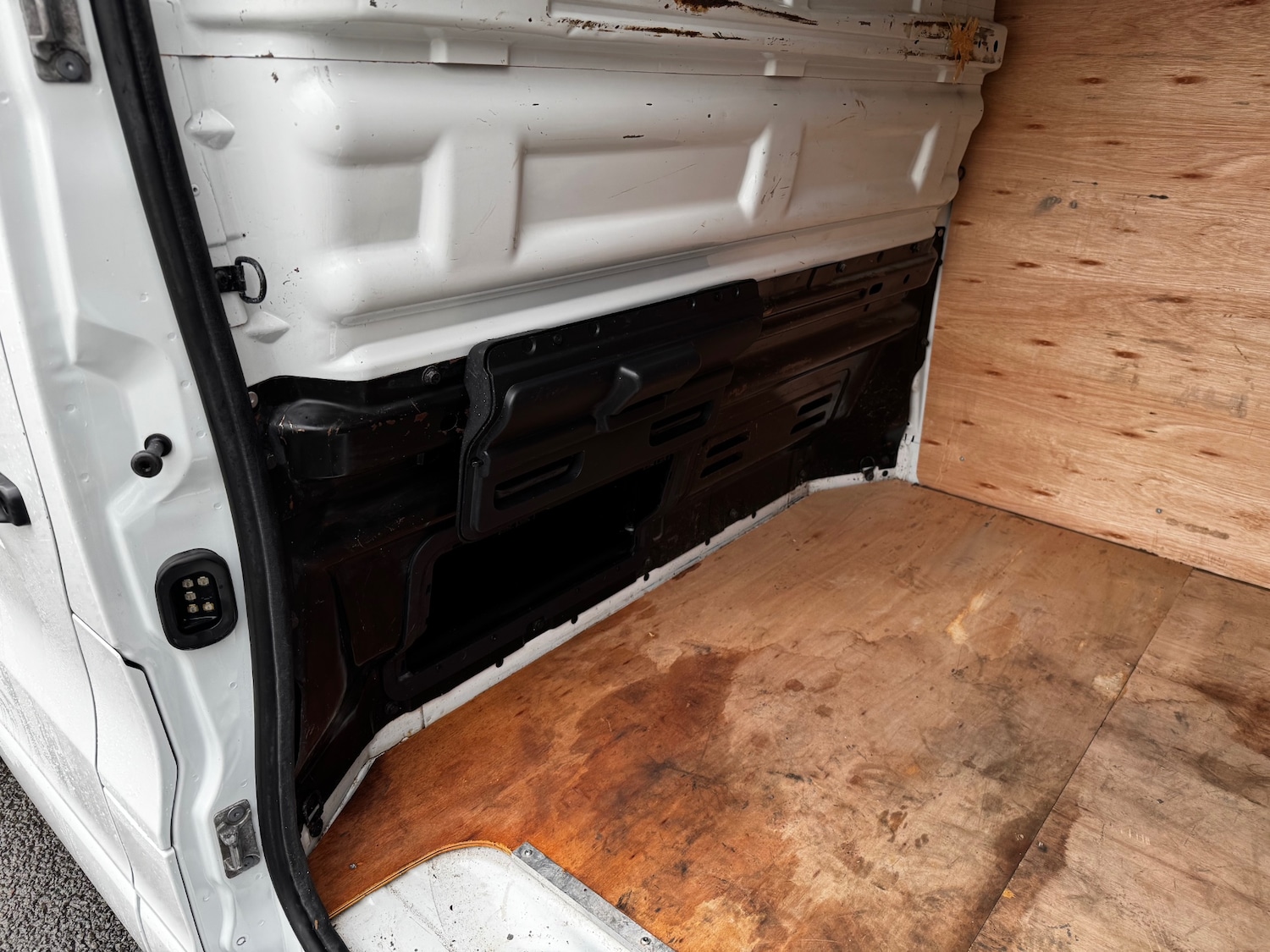 Used Vauxhall Vivaro 2017 for sale - 77545480: Photo 18