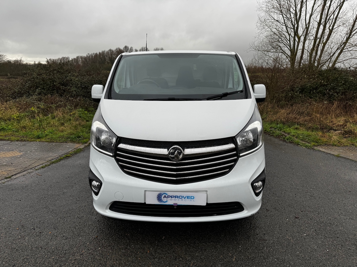 Used Vauxhall Vivaro 2017 for sale - 77545480: Photo 2